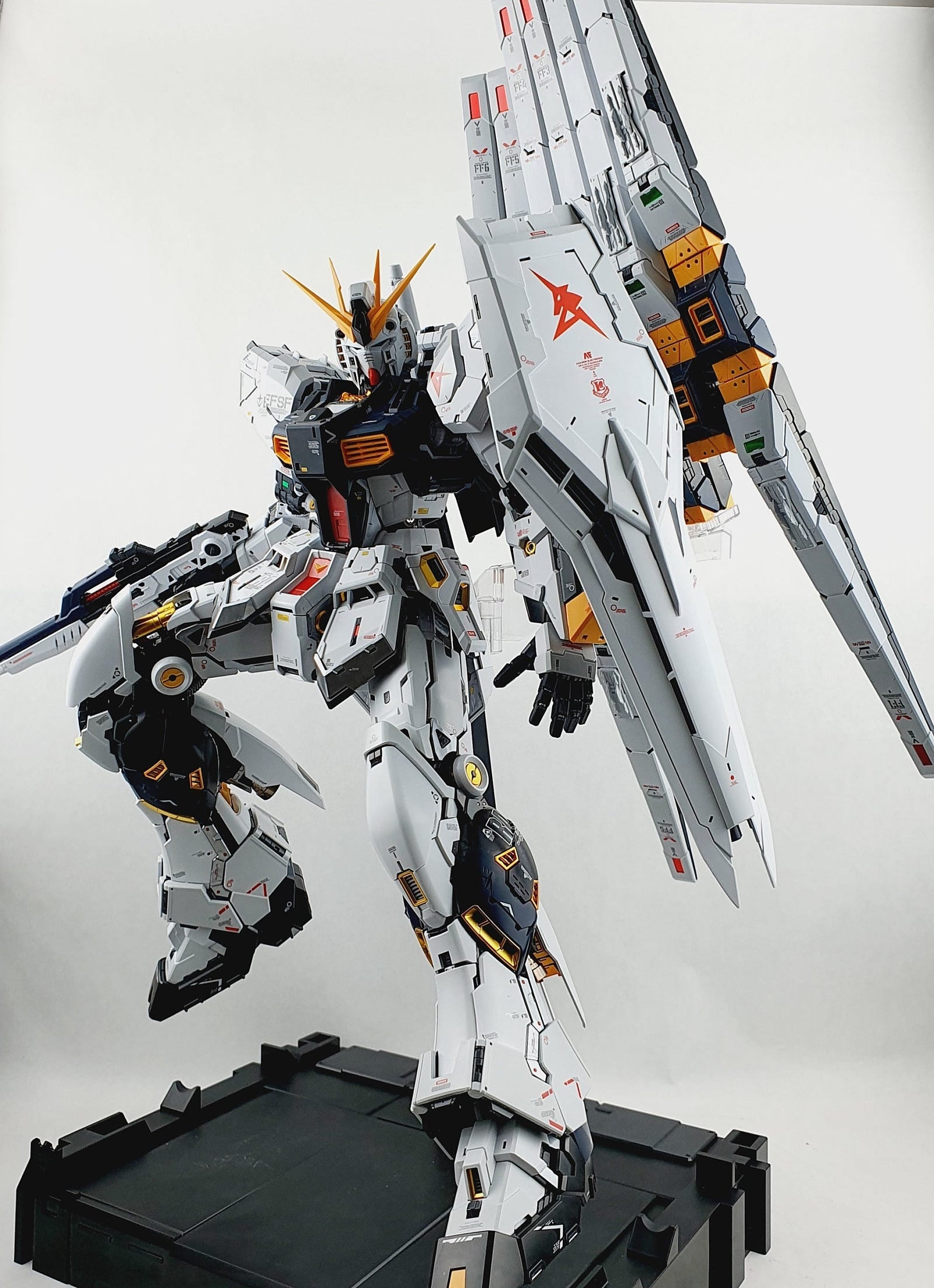 Delpi Decal (ดีคอลน้ำ) PG UNLEASHED RX-93 V VER. DELPI Delpi Decal