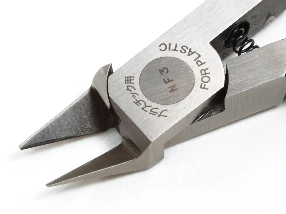 Sharp Pointed Side Cutter (Slim Jaw) By TAMIYA คีมตัดโมเดลพลาสติก 74123 TAMIYA